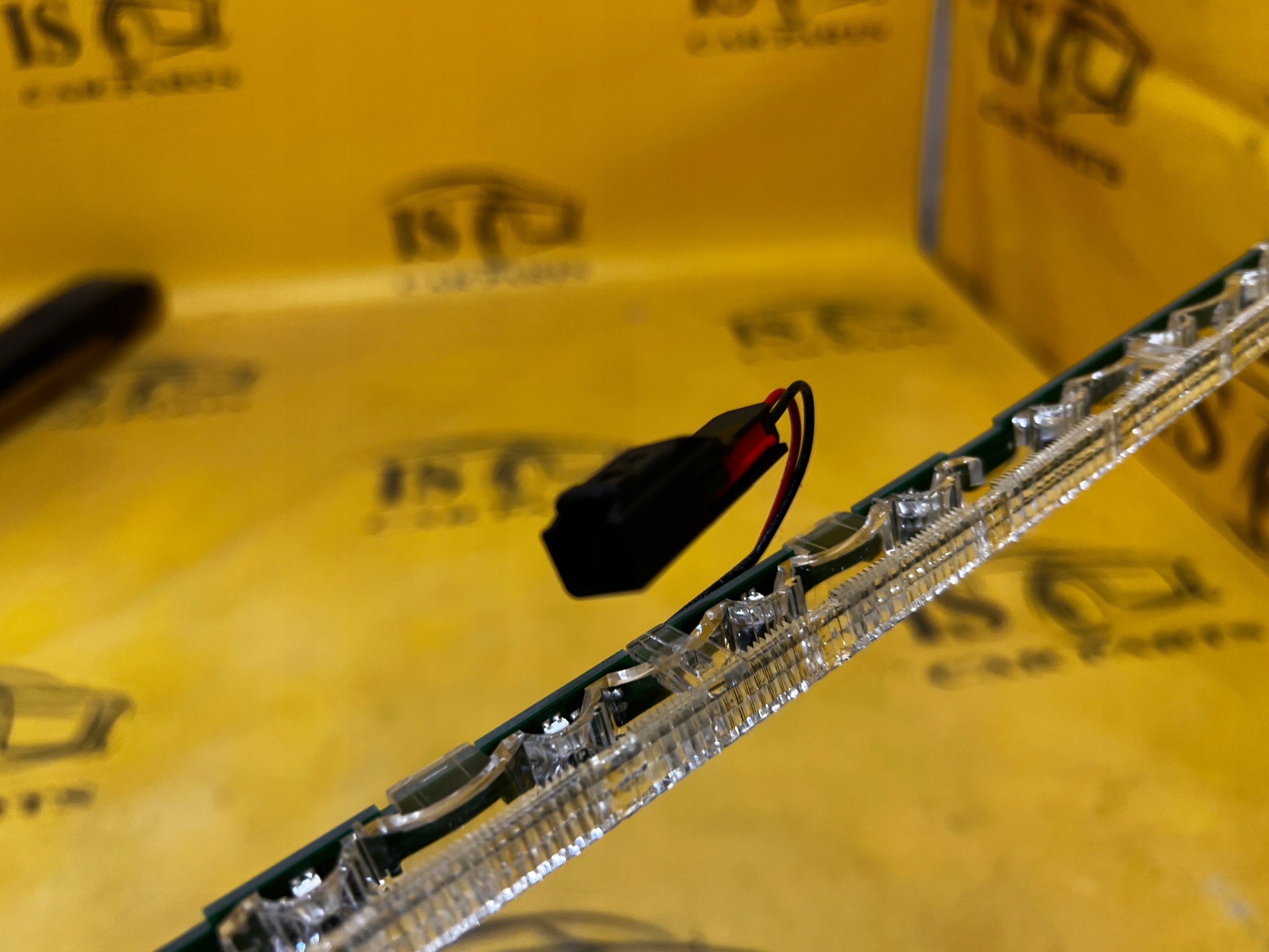 DODATKOWE TRZECIE ŚWIATŁO STOP LED FORD FUSION LIFT USA