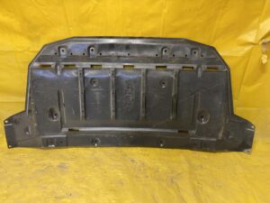 OSŁONA PODWOZIA PŁYTA PODŁOGA NISSAN LEAF ZE0