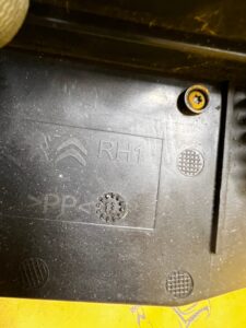 ZAMEK DRZWI PRZÓD PRAWY PEUGEOT 308 II T9 EU