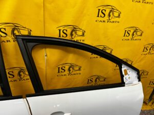 DRZWI PRAWA STRONA PRAWY PRZÓD TYŁ DACIA SANDERO III 3 369 2023R