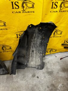 NADKOLE PRAWY PRZÓD RENAULT MEGANE IV HB