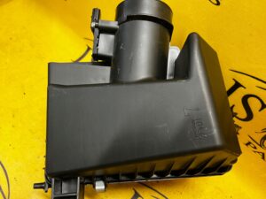 OBUDOWA FILTR POWIETRZA NISSAN X-TRAIL T32 1.7 DCI