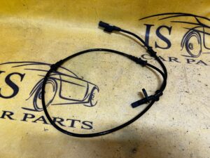 CZUJNIK ABS PRZÓD MERCEDES W176 W246 W117 X156