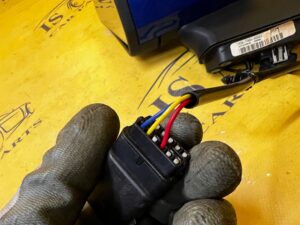 LUSTERKO ZEWNĘTRZNE LEWE 3PIN 3 PIN FORD MUSTANG VI USA N6