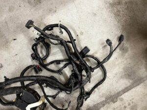 WIĄZKA INSTALACJA KOMORY SILNIKA FORD FUSION LIFT USA 2.0 ECOBOOST 2017R