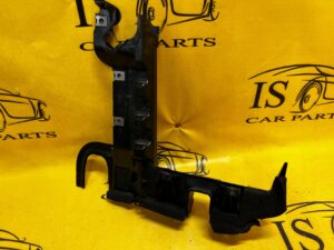 PODSTAWA MOCOWANIE AKUMULATORA LR DISCOVERY V L550