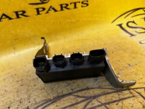 MODUŁ STEROWNIK GRZANIA ŚWIEC ŻAROWYCH TOYOTA HILUX VIII 8 2.4D D4D