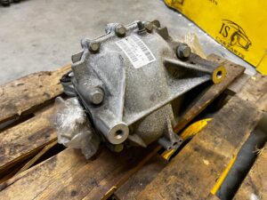 MOST DYFERENCJAŁ TYLNY TYŁ RANGE ROVER VELAR L560 2.0i BENZYNA 3.73