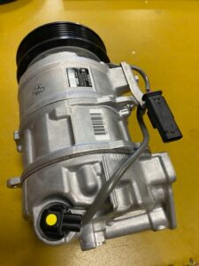 SPRĘŻARKA KLIMATYZACJI BMW F20 F21 F22 F23 F30 F31