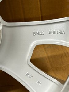 FELGA ALUMINIOWA 18 CALI BMW X3 E83 V-SPOKE 206 NOWA OEM