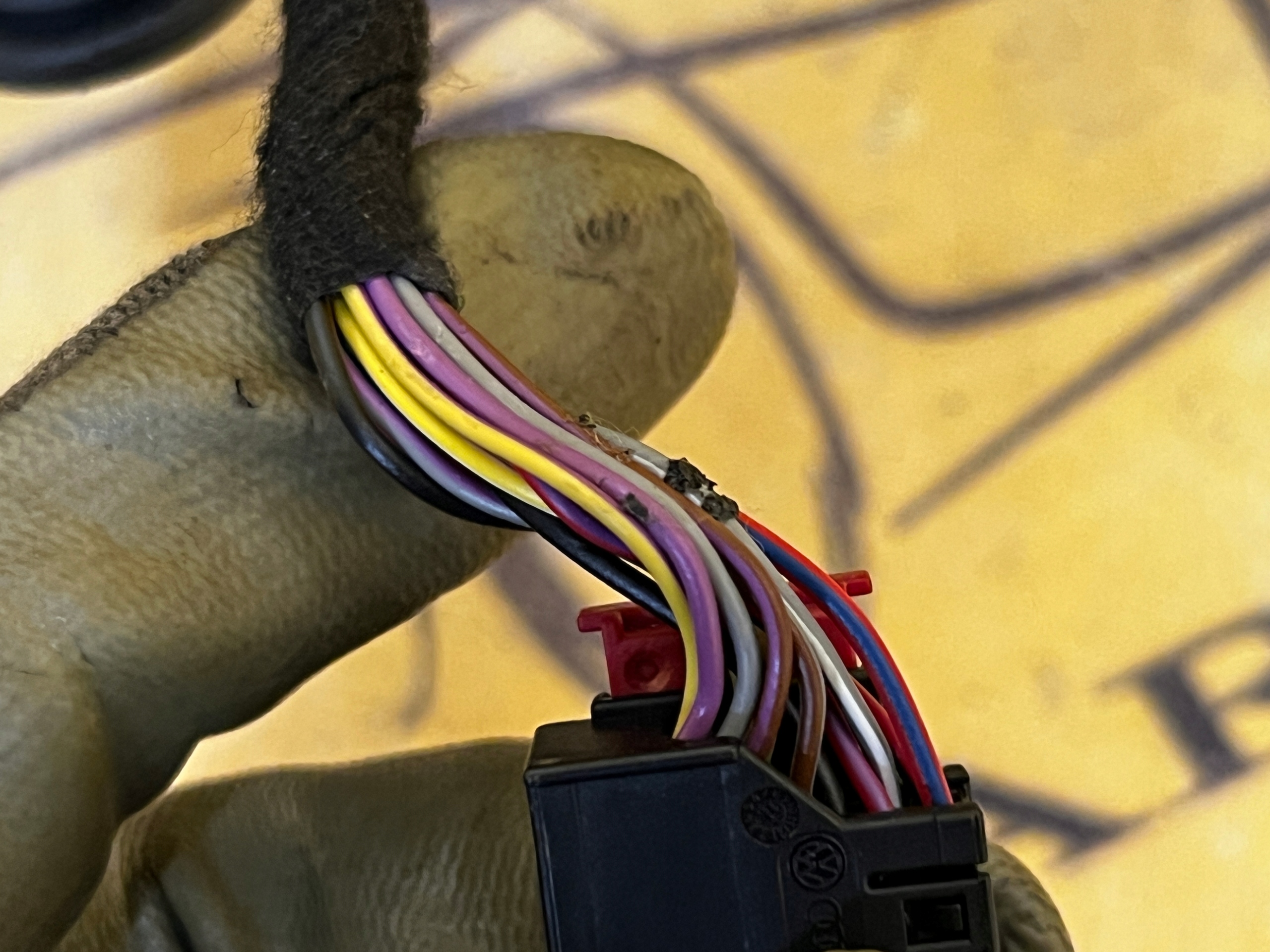 LUSTERKO LEWE PORSCHE 911 991 991.2 CARRERA LIFT PIN 14 LC9X