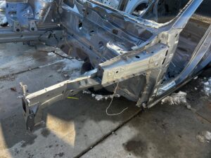 LEWA ĆWIARTKA PRZÓD PRZEDNIA PODŁUŻNICA RENAULT ESPACE VI 6 AUSTRAL