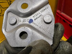 RYGIEL ZAMKA DRZWI FORD KUGA MK2