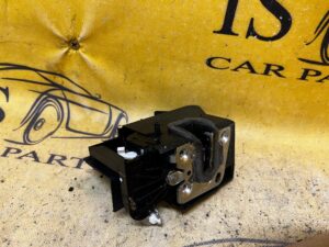 ZAMEK DRZWI TYŁ TYLNYCH PRAWY PRAWYCH DACIA SANDERO 3 III