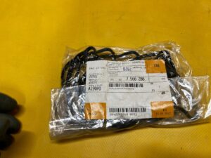 USZCZELKA POKRYWY ZAWORÓW BMW 5 F07 F10 6 F12 7 F01 X5 E70 X6 E71 NOWA OEM