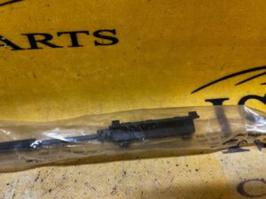 CIĘGNO LINKA OTWIERANIA KLAPY TYŁ BAGAŻNIKA BMW G05 NOWE OEM