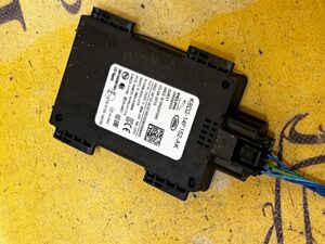 RADAR CZUJNIK SENSOR MARTWEGO POLA LAND ROVER DISCOVERY SPORT L550