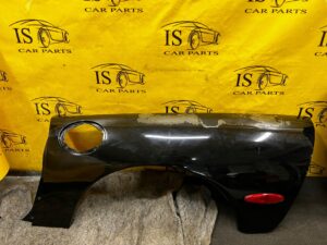 BŁOTNIK TYŁ TYLNY LEWY CHEVROLET CORVETTE C5 CABRIO 97-04