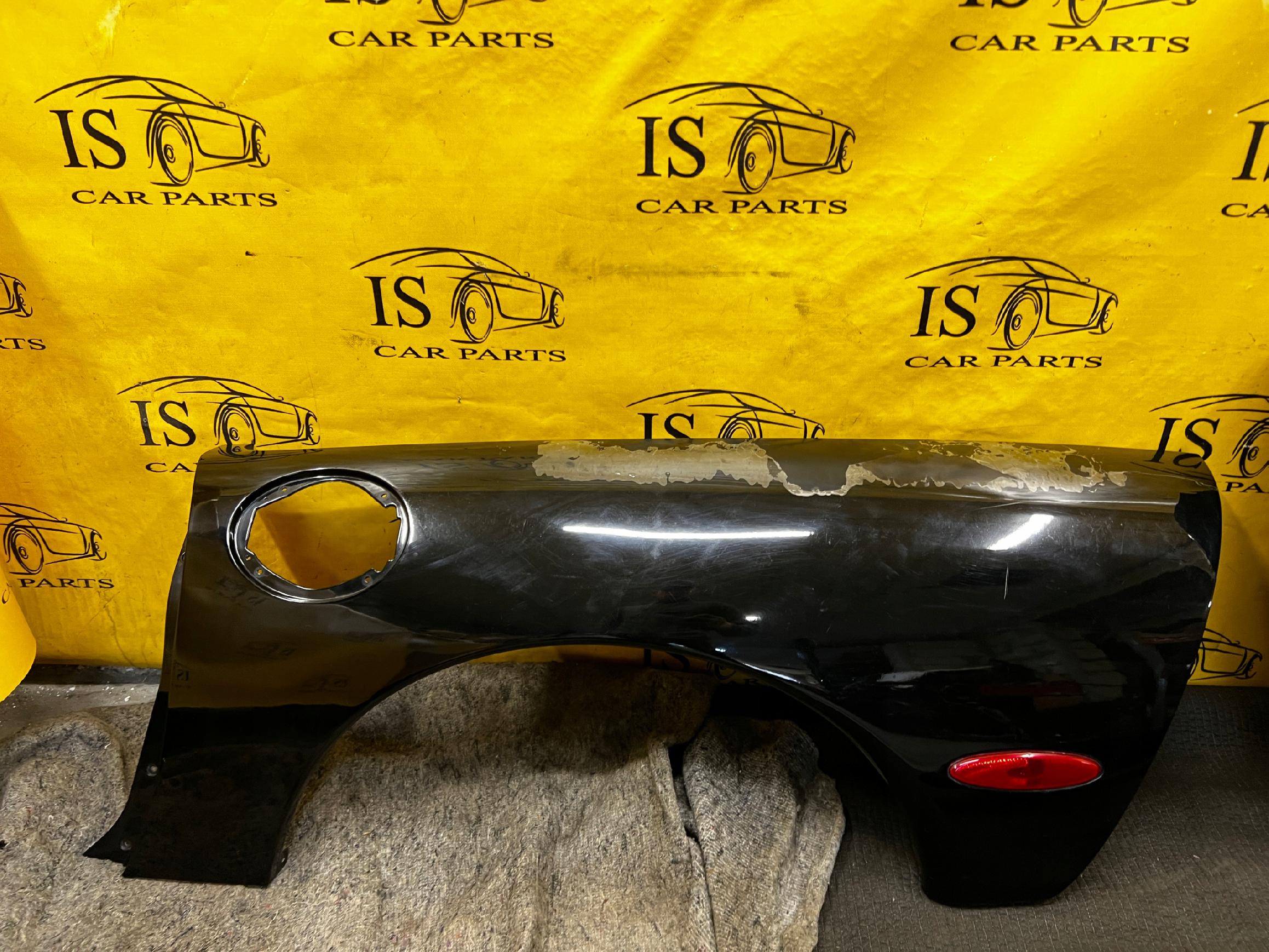 BŁOTNIK TYŁ TYLNY LEWY CHEVROLET CORVETTE C5 CABRIO 97-04