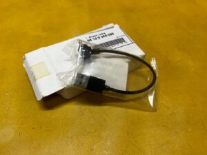 PRZEWÓD PRZYŁĄCZENIOWY USB BMW 3 G20 5 G30 7 G11 G01 G02 G05 G07 NOWY OEM