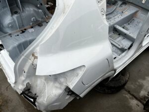 ĆWIARTKA BŁOTNIK POSZYCIE SŁUPEK PRÓG TYŁ PRAWY DACIA SANDERO III 3 STEPWAY