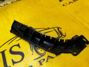 ŚLIZG MOCOWANIE ZDERZAKA TYŁ PRAWY RANGE ROVER VELAR L560