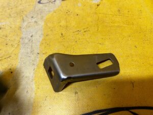 WSPORNIK UCHWYT MOCOWANIE TUNELU LEWE BMW F22