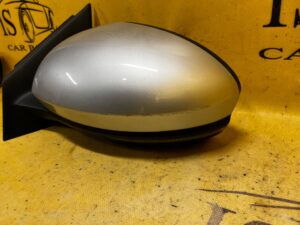 LUSTERKO ZEWNĘTRZNE LEWE 9+2 PIN RENAULT MEGANE IV HB TED69