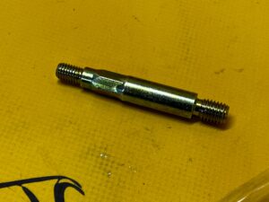 ŚRUBA NAPINACZA PASKA ROZRZĄDU SILNIKA BMW 3 E30 E36 5 E34 NOWA OEM