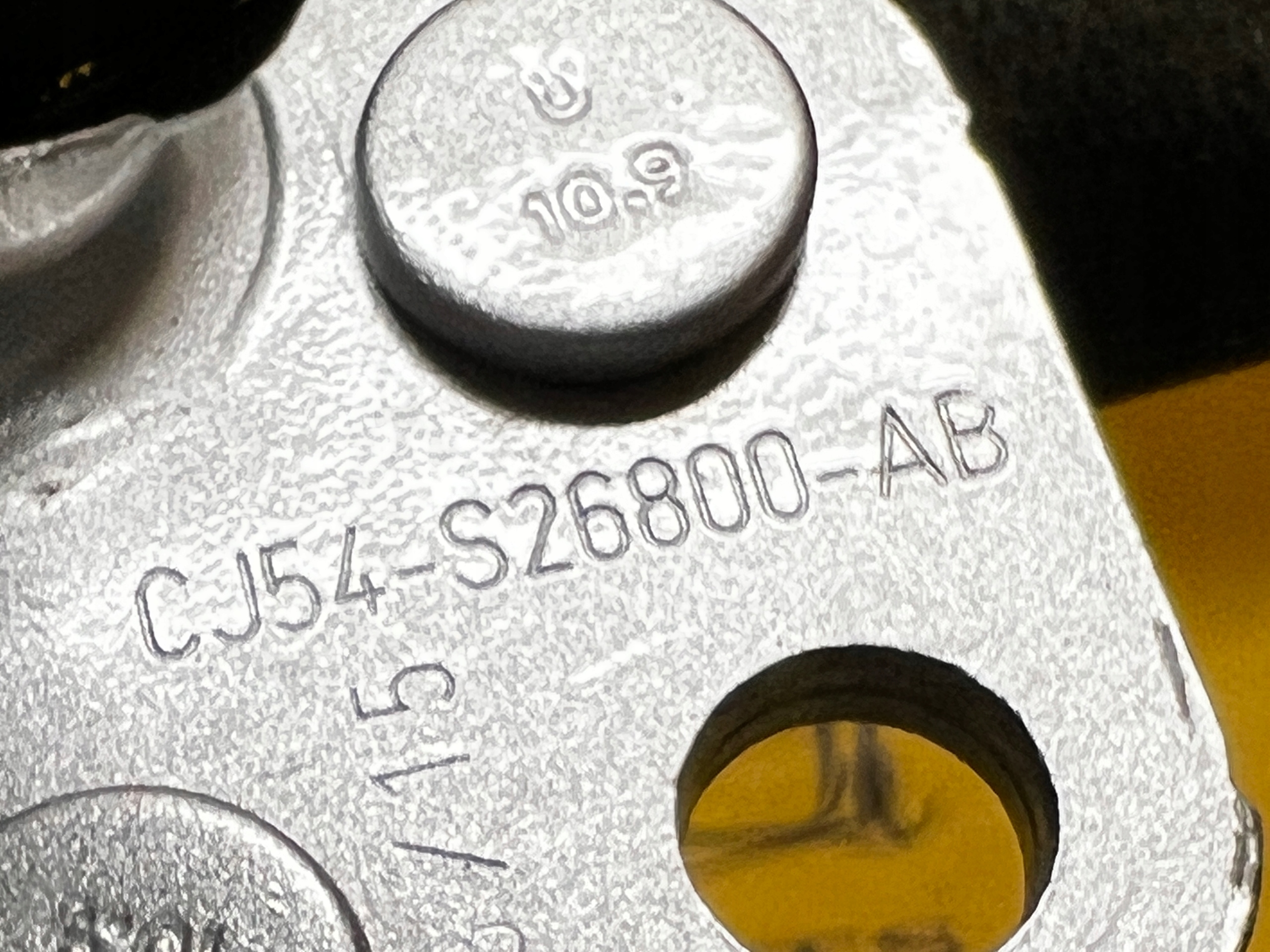 ZAWIAS DRZWI PRAWY GÓRNY TYŁ FORD KUGA MK2