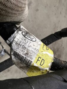 WIĄZKA INSTALACJA OKABLOWANIE KOMORY SILNIKA FORD MUSTANG VI USA 3.7