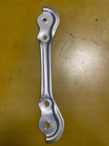 BLACHA MOCOWANIE WSPORNIK INFINITI Q70 M35H M37