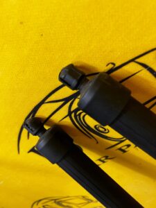 KOMPLET SIŁOWNIKI TELESKOPY KLAPY BAGAŻNIKA LR RANGE ROVER EVOQUE II L551