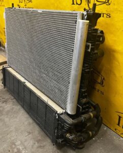 KOMPLET CHŁODNIC WODY OLEJU WENTYLATOR IC FORD KUGA MK3 1.5 ECOBOOST