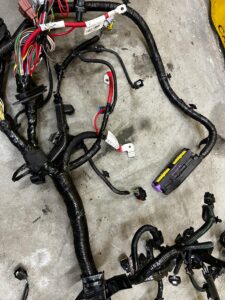 WIĄZKA SILNIKA DACIA SANDERO III 2023R 1.0 TCE LPG