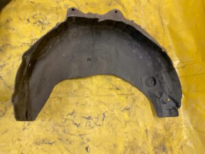 NADKOLE PRAWY TYŁ TYLNE RENAULT MEGANE IV SEDAN