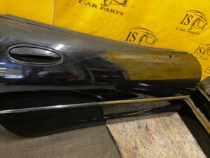 DRZWI PRAWA STRONA PRAWY PRZÓD LISTWA CHEVROLET CORVETTE C5 97-04