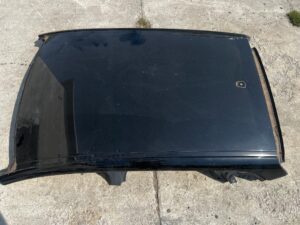 ĆWIARTKA DACH POSZYCIE SŁUPKI RENAULT CAPTUR I 1