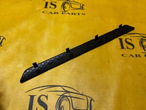 PLASTIK LISTWA OSŁONA PROGU PRAWA PRAWY BMW 7 F01 F02