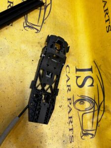 ZAMEK DRZWI CIĘGNO KLAMKA PRZÓD PRZEDNI PRAWY PRAWE 5 PIN SKODA SCALA