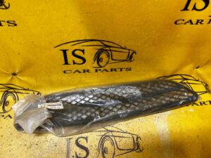 KRATKA ŚRODKOWA ATRAPA OSŁONA ZDERZAKA PRZÓD BMW 3 E90 E91 NOWA OEM