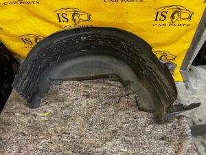 NADKOLE TYŁ PRAWY PRAWE CHEVROLET CORVETTE C5 97-04