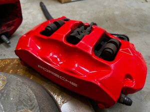 KOMPLET TARCZE HAMULCE ZACISKI PORSCHE CAYENNE II 7P5 GTS 4.8 V8 B BREMBO