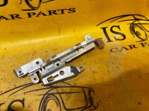 UCHWYT WSPORNIK MOCOWANIE SŁUPKA C LEWE BMW F22