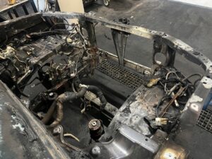 ĆWIARTKA PODŁUŻNICE KASTA DACH PAS PRZEDNI FORD RANGER V MK5 LIFT 2015-2023