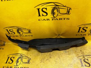 OSŁONA ZAŚLEPKA NAKŁADKA BŁOTNIKA PRAWY PRZÓD INFINITI Q30