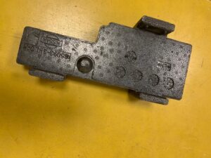 LEWY STYROPIAN ZDERZAKA TYŁ NISSAN LEAF I ZE0