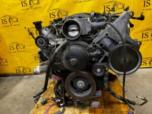 KOMPLETNY SILNIK SŁUPEK CHEVROLET CORVETTE C5 5.7 V8 LS1 97-04