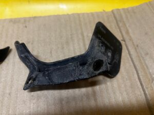 OSŁONA KANAŁ TARCZY HAMULCA PRAWA RR VOGUE L405