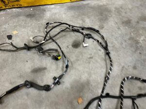 OKABLOWANIE WIĄZKA PRZEWODÓW KOMORY SILNIKA RENAULT ZOE I Z.E.